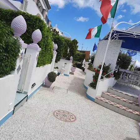 Casa Lesto Aparthotel Barano dʼIschia