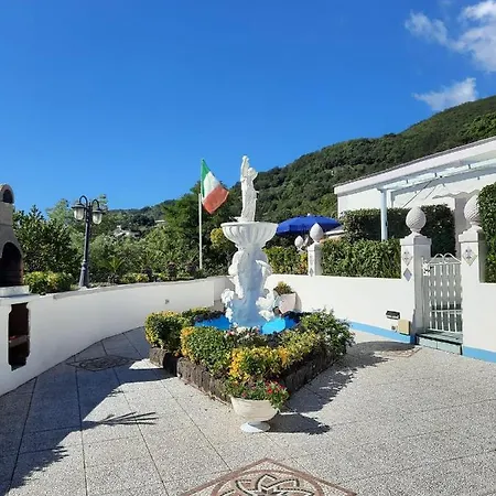 Casa Lesto Aparthotel
