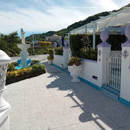 Casa Lesto Aparthotel