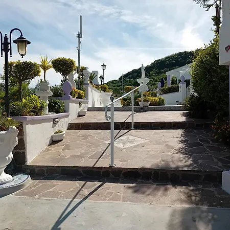 Casa Lesto Aparthotel